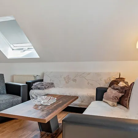 Arnold Laubbach Apartment Ostrach