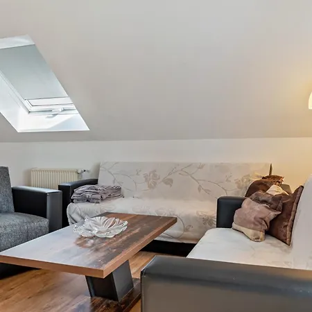 Arnold Laubbach Appartement *