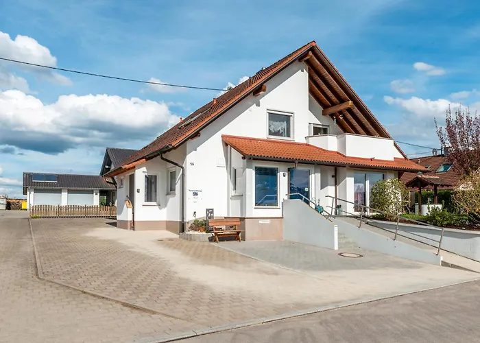 Arnold Laubbach Apartament *